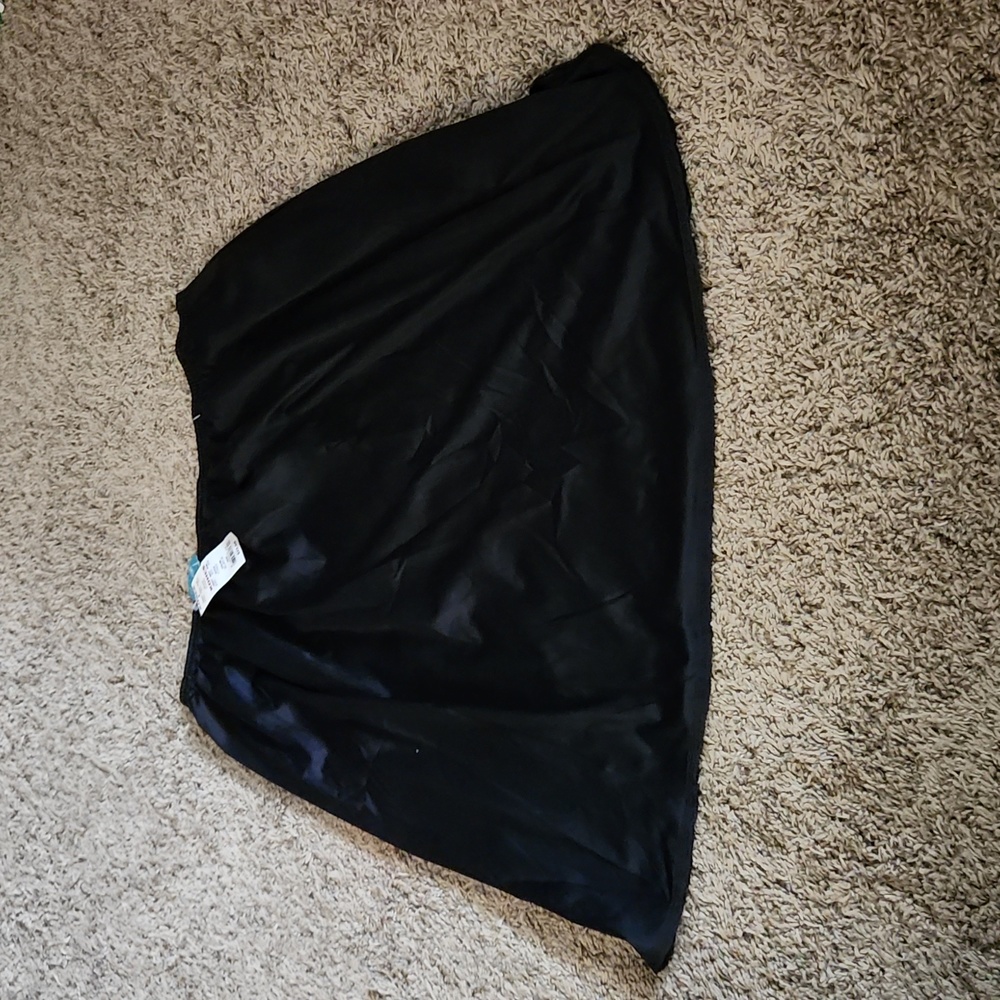 Vanity Fair 100% Nylon Anti- Static Black Slip